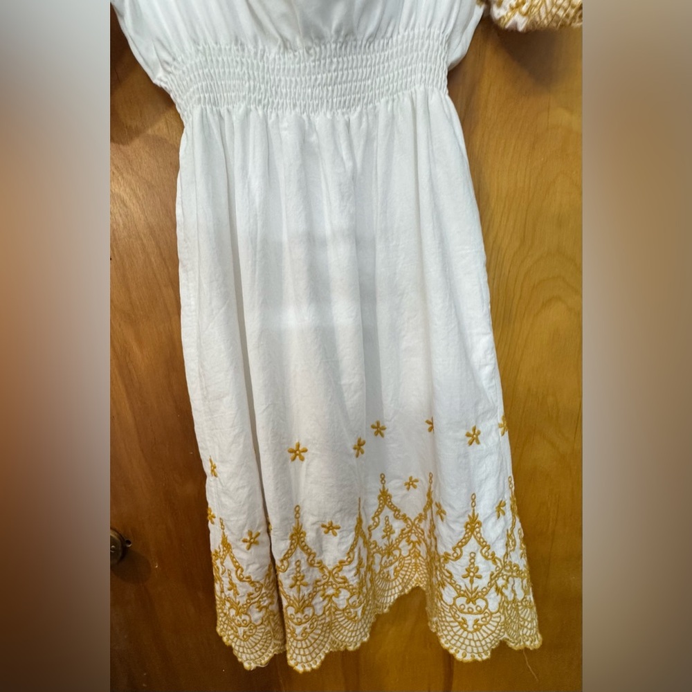 Anthropologie White Dress with Gold Embroidery - Picture 7 of 12